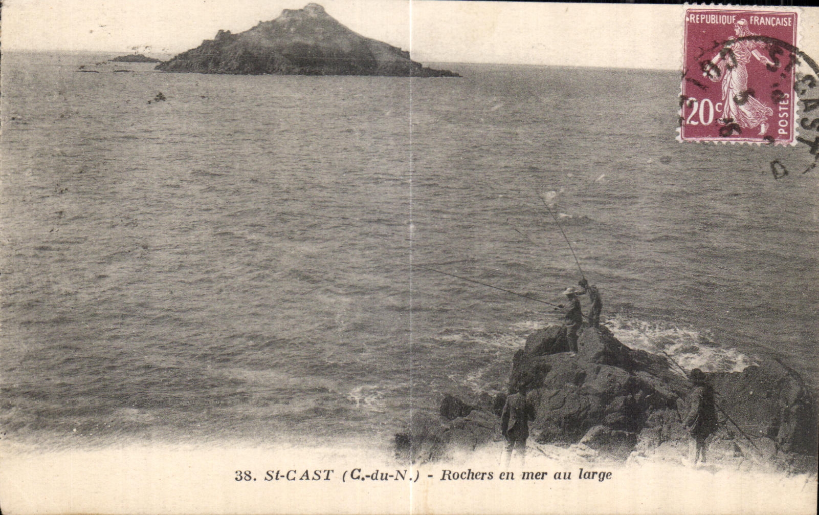 St-Cast (C.-du-N.) — Rochers en mer au large — Éditeur Grand Plear, n°38