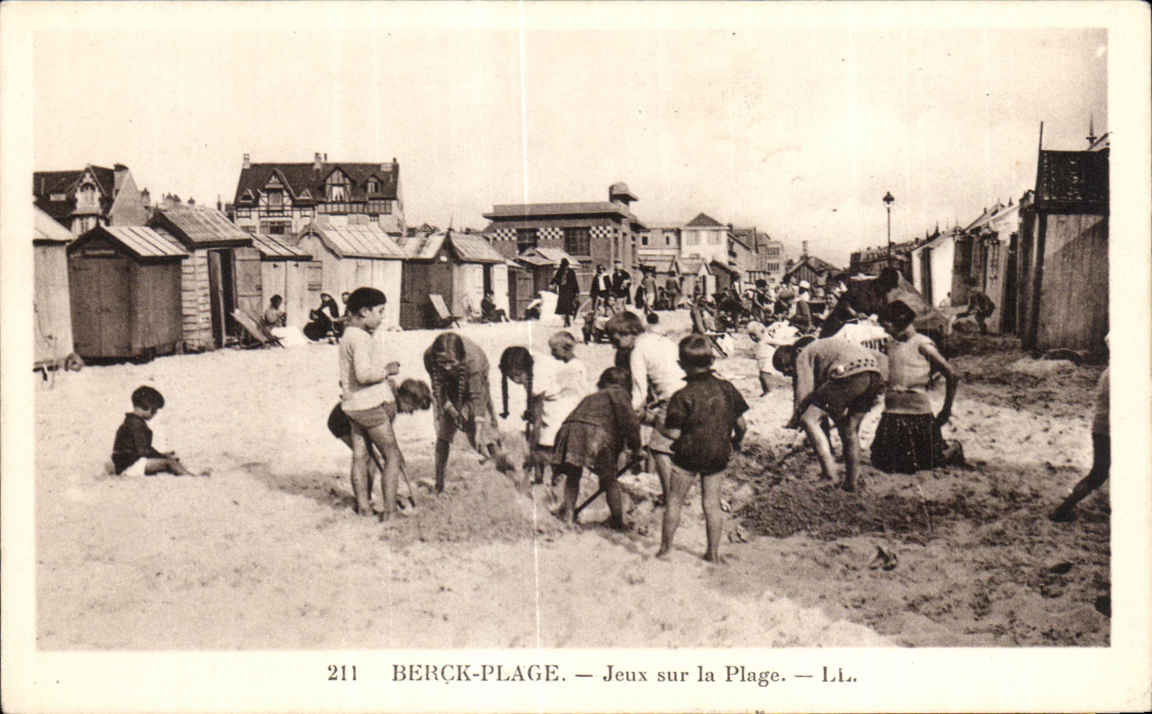 CPA Berck Plage Jeux sur la Plage Enfants 