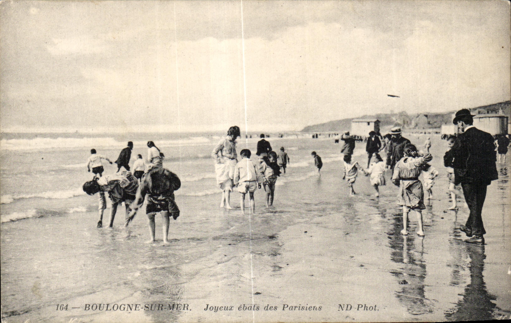 CPA Boulogne sur Mer Joyeur Ebats des Parisiens