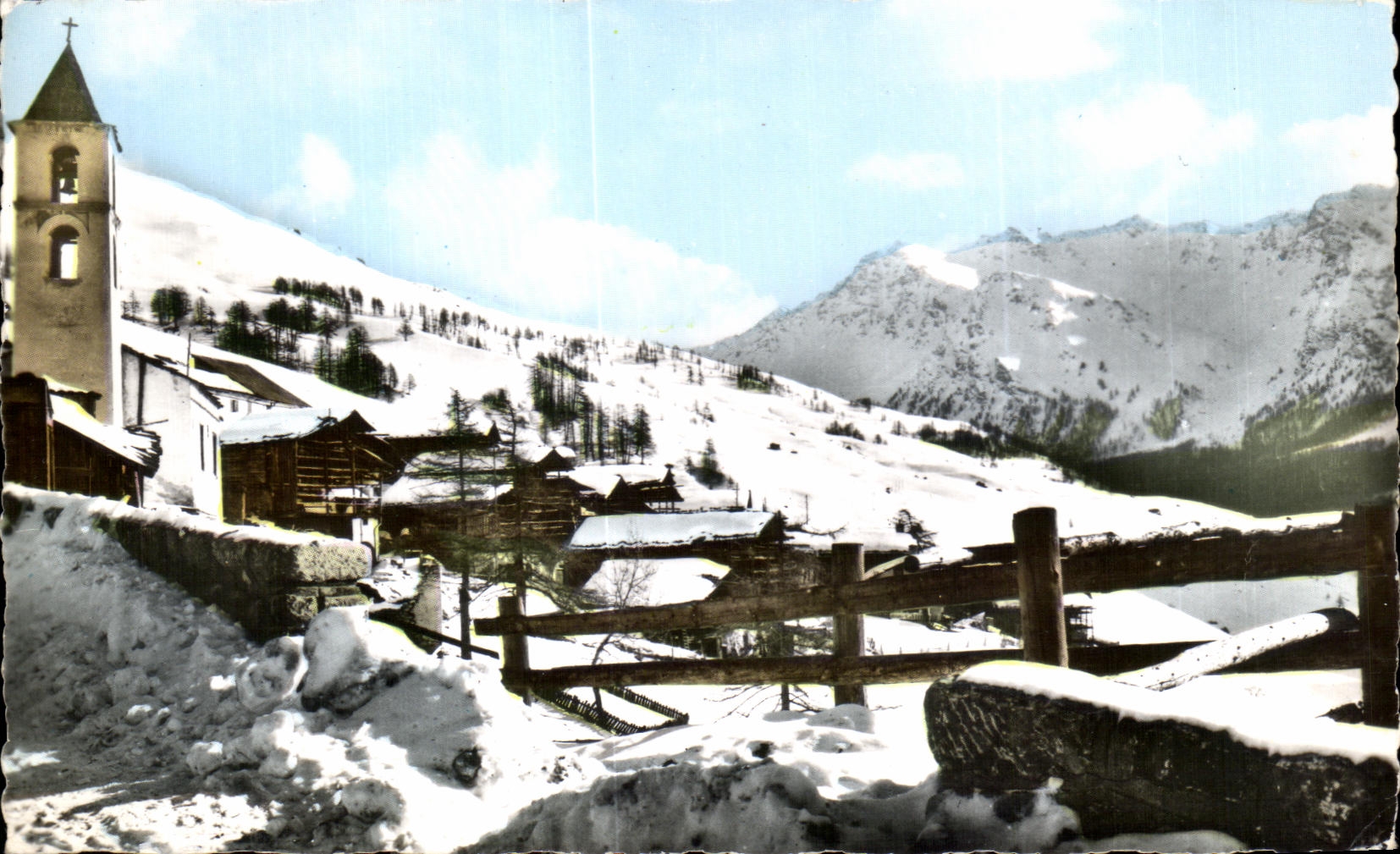 Saint-Veran sous la neige — Vue du village et de la montagne — Éditions de France, n° 4065
