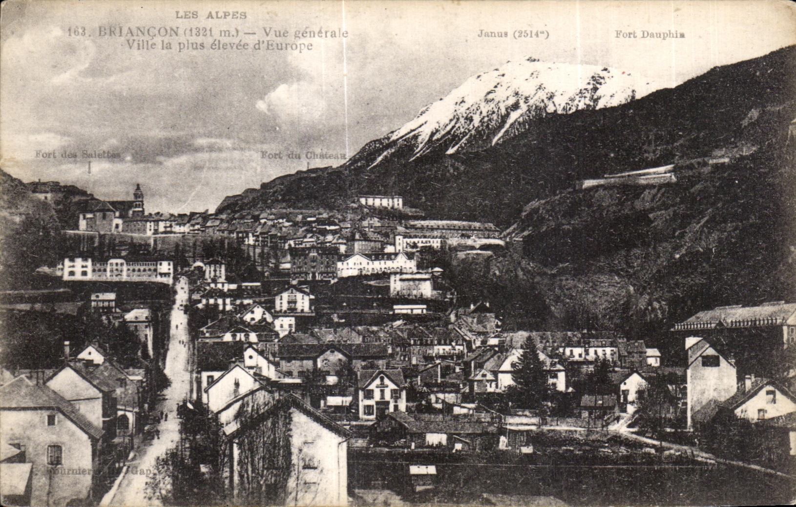 Briançon (1321 m.) — Vue générale — Ville la plus élevée d'Europe — Éditeur : Fournier, Gap — N° 163