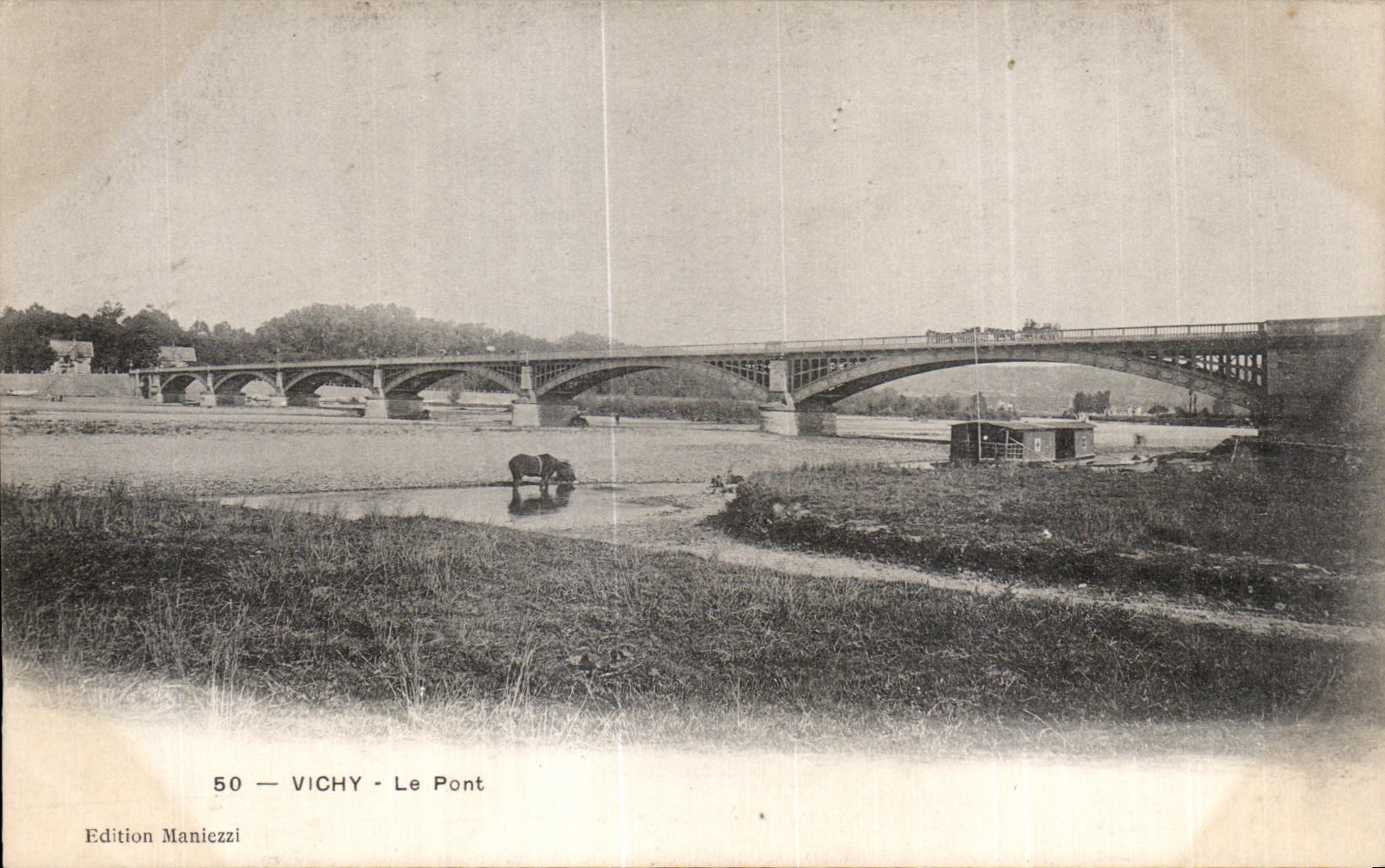 CPA Vichy Le Pont Cheval Horse 