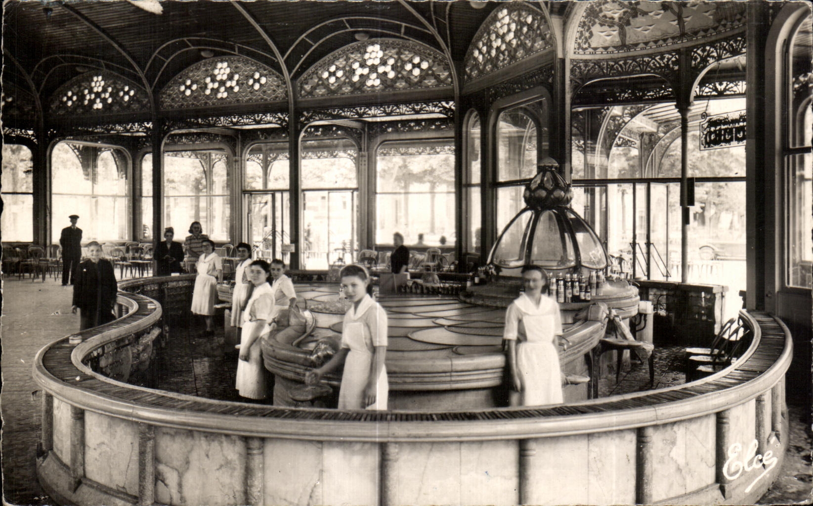 CPA Vichy Allier la Source Chomel 
