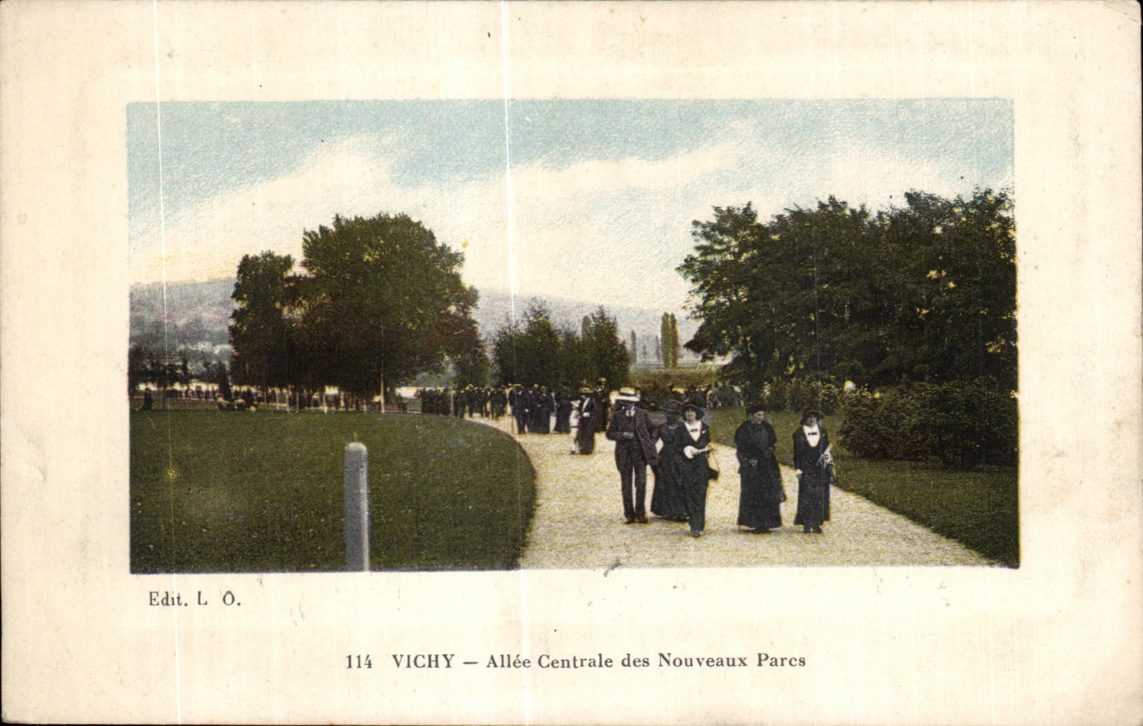 Vichy — Central Avenue der neuen Parks — Edit. L. O. n° 114
