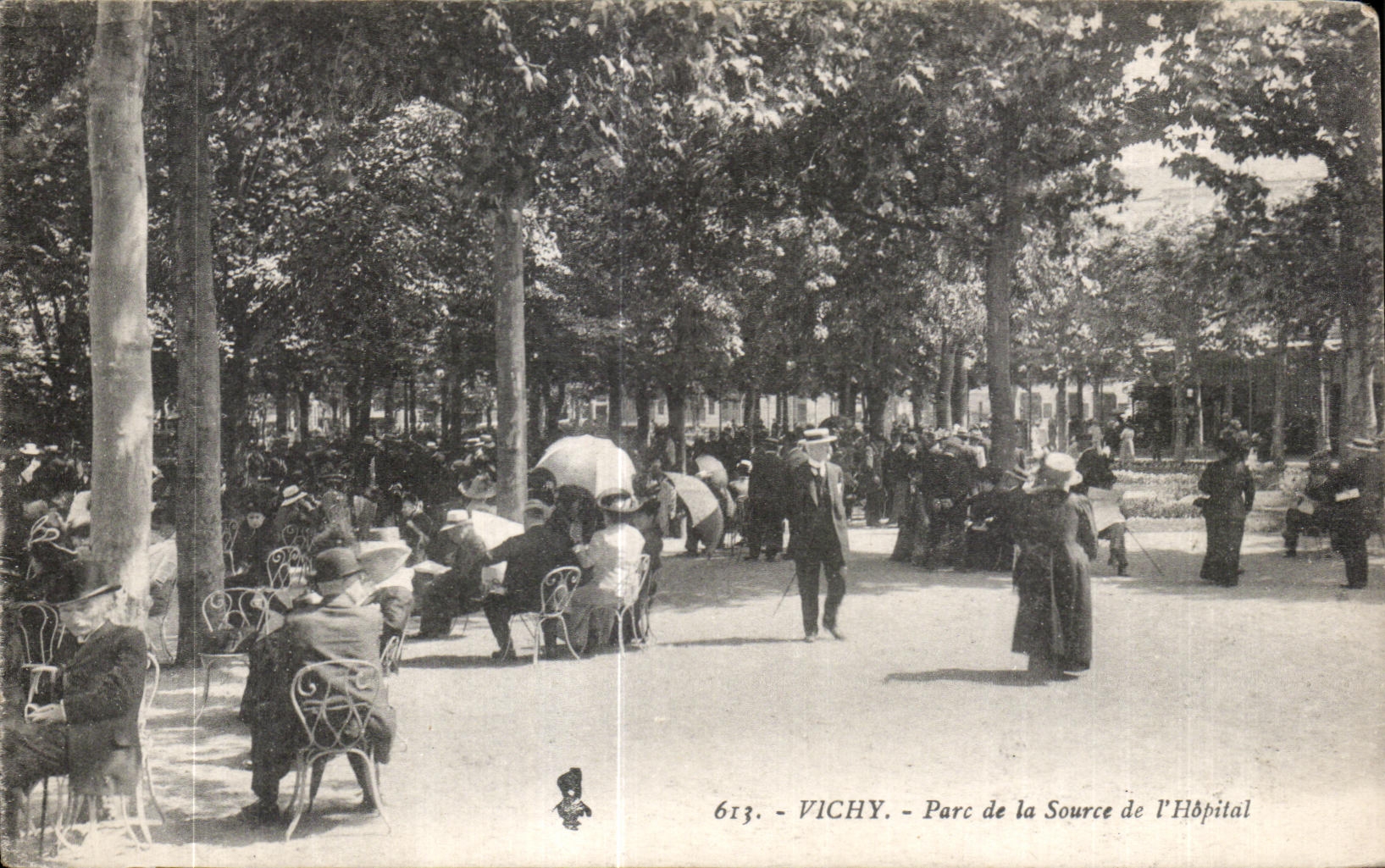 CPA Vichy Parc de la Source de l Hopital