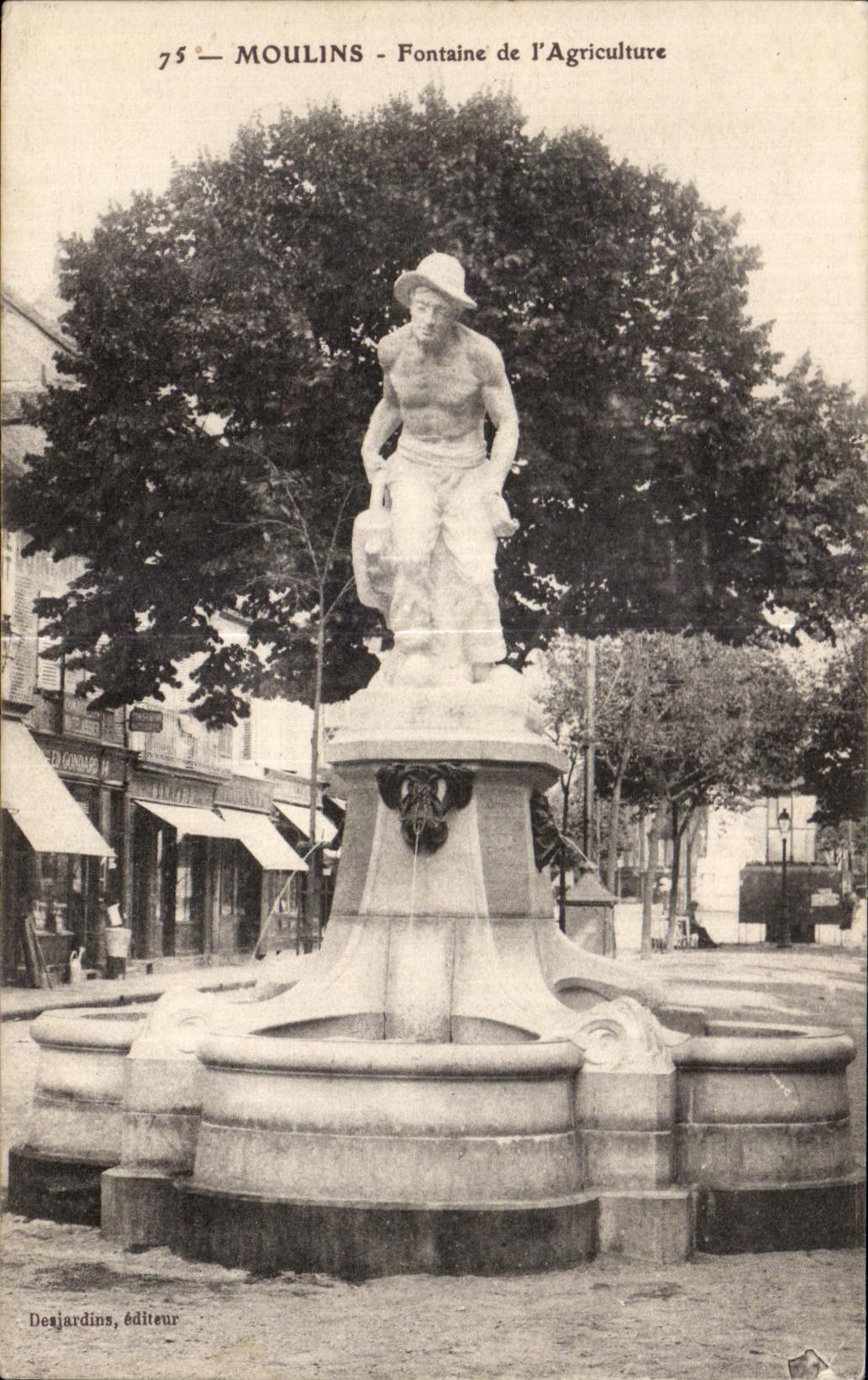 Mill — Fontaine de l'Agriculture — statue of a nude man holding a bucket — publisher Degjardins, n°75