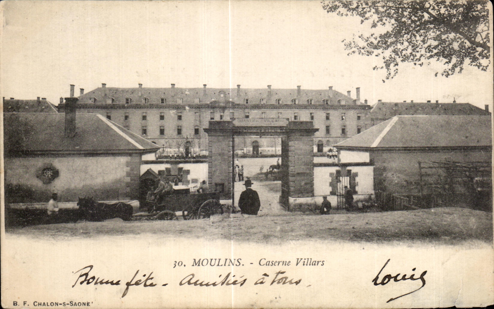 CPA Moulins Caserne Villars Militaria
