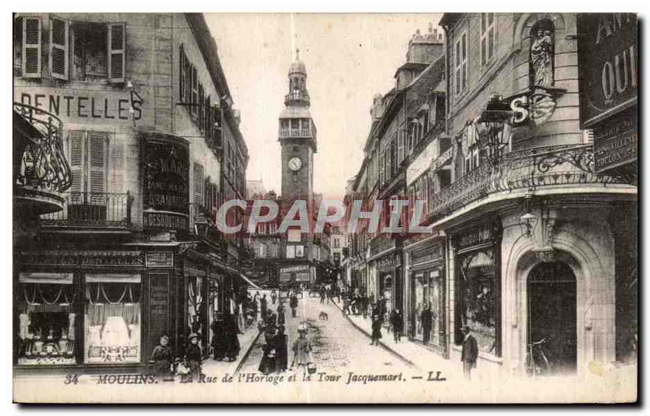 CPA Moulins Ed Rue de l Horloge et la Tour Jaceumart