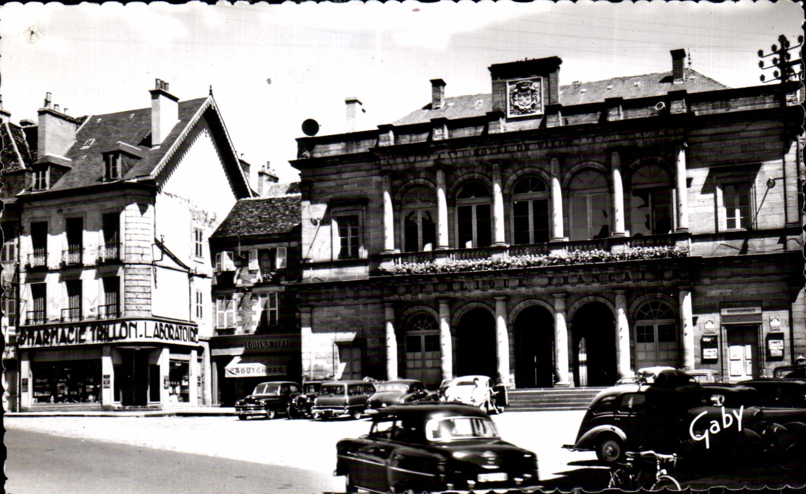 CPA Moulins Allier Hotel de Ville