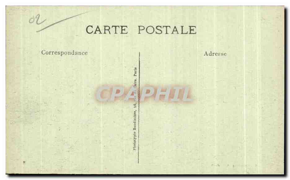 Chauny (Aisne) — Ville martyre entièrement rasée par les Prussiens — Phototypie Bauduïsée, Paris — Reverso
