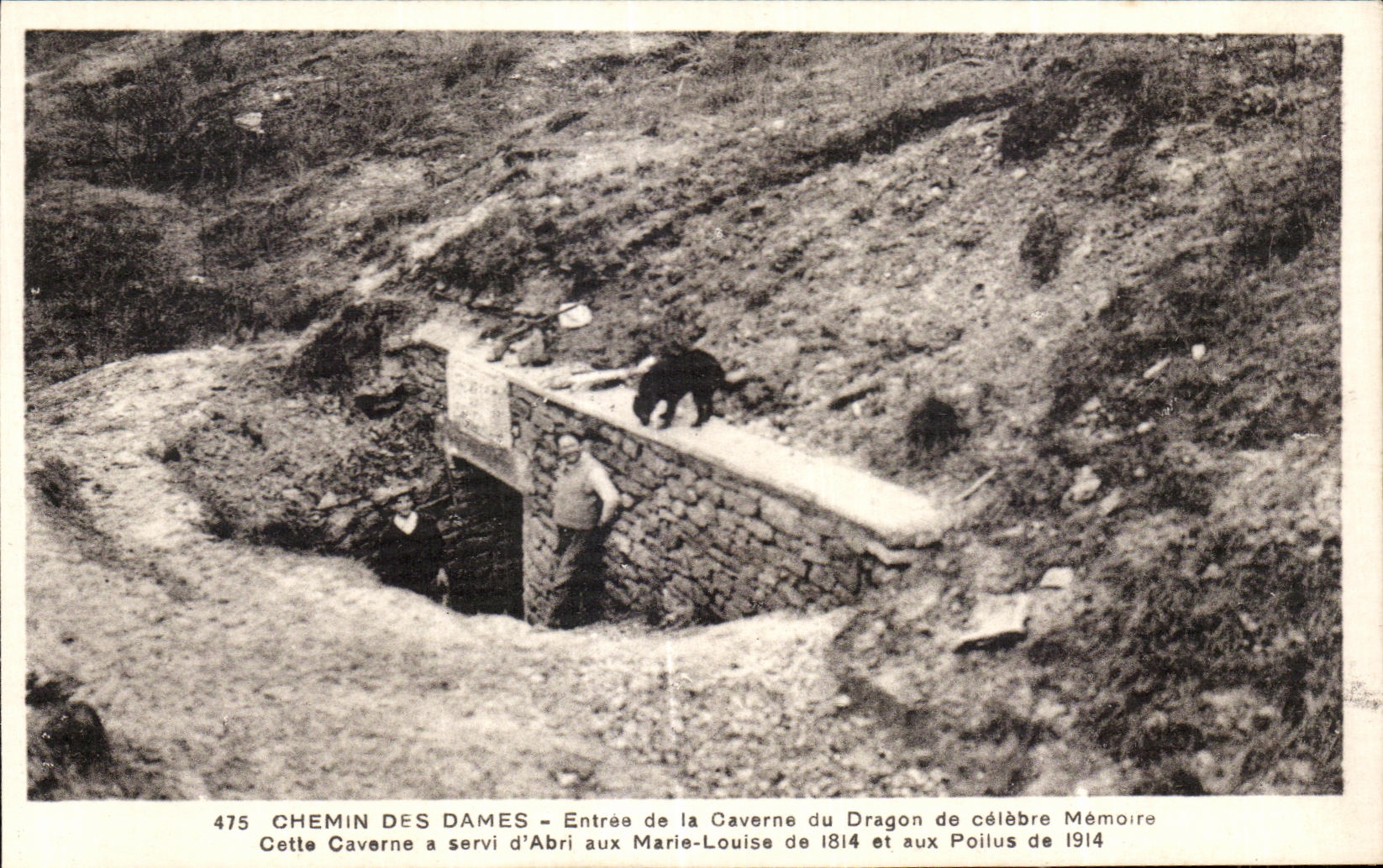 Chemin des Dames — Entrée de la caverne du dragon célèbre mémoire — CPAPHIL