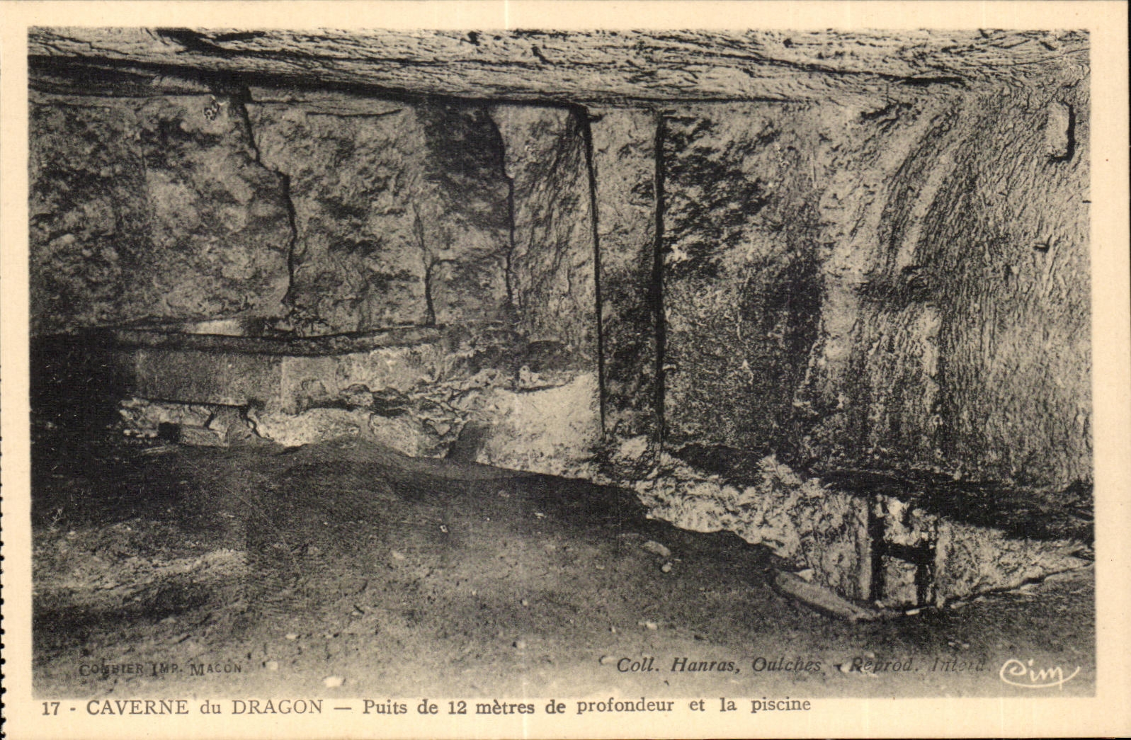 Drachenhöhle — 12 Meter tiefer Brunnen und der Pool — Impr. Magon