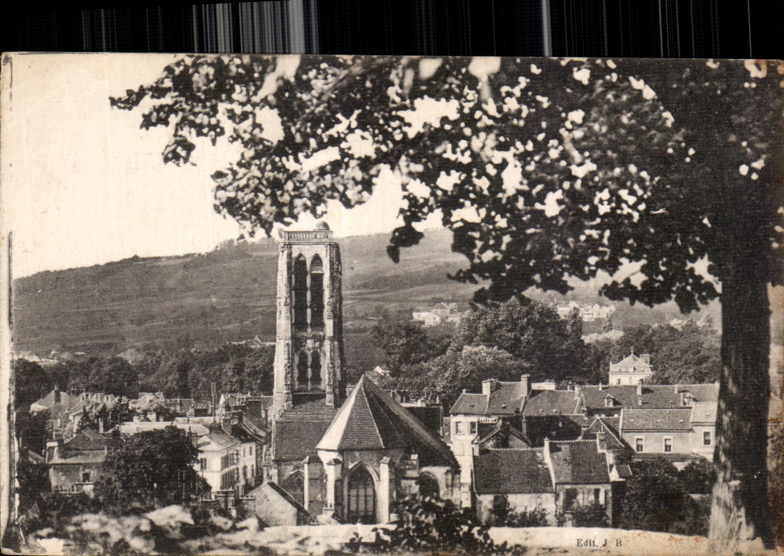 Antike Ansichtskarte Schloss Thierry (Aisne) Die Kirche St Crepin (Aussicht vom alten Schloss)