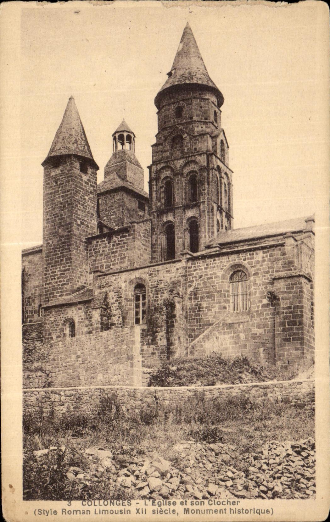 Collonges - L'Église et son Clocher (Style Roman Limousin XIIe siècle, Monument historique)