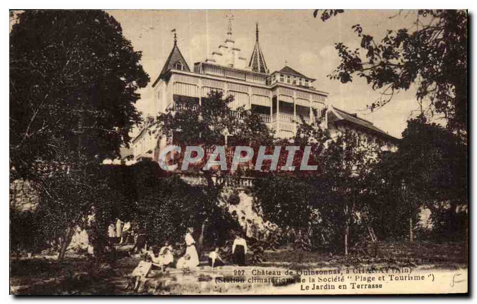 CPA Chateau de Quinsonnas Le jardin et la terrasse
