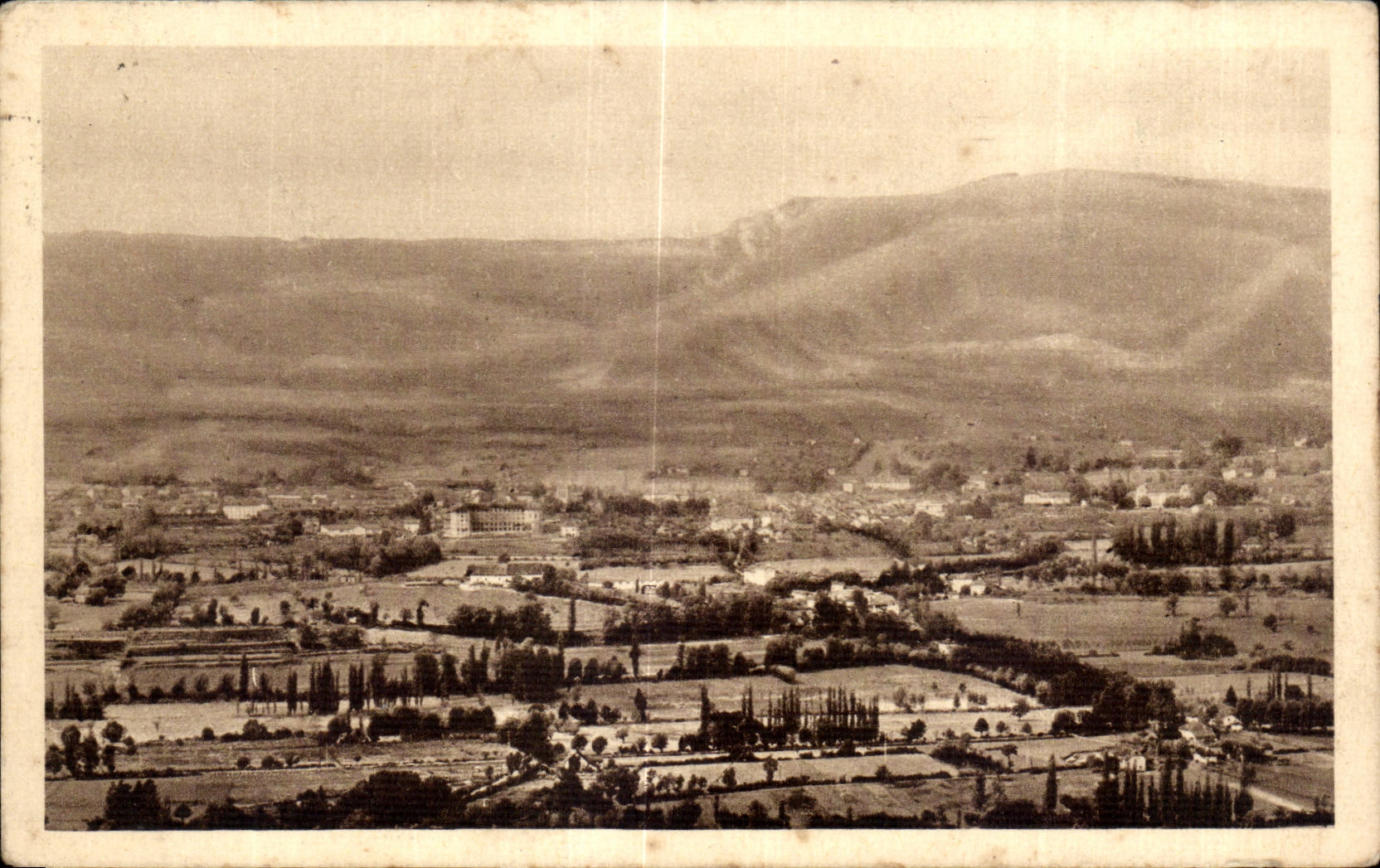 CPA Vues de l Ain Belley Vue generale