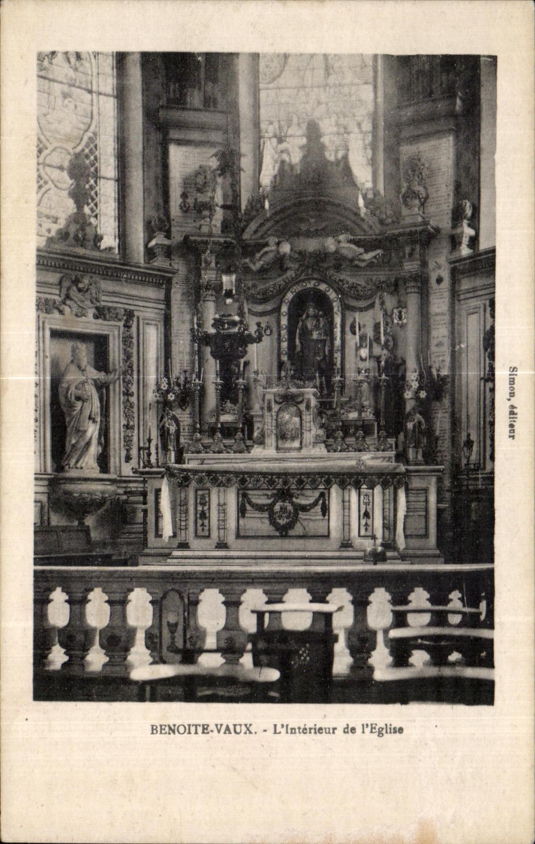 CPA Benoite Vaux l Interieur de l Eglise