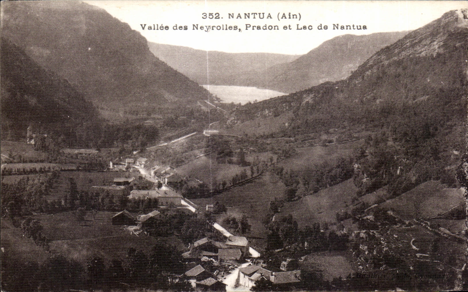 CPA Nantua Vallee des Neyrolles Pradon et Lac de Nantua