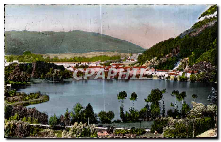 CPA Nantua Ain Un coin du Lac et la Cluse