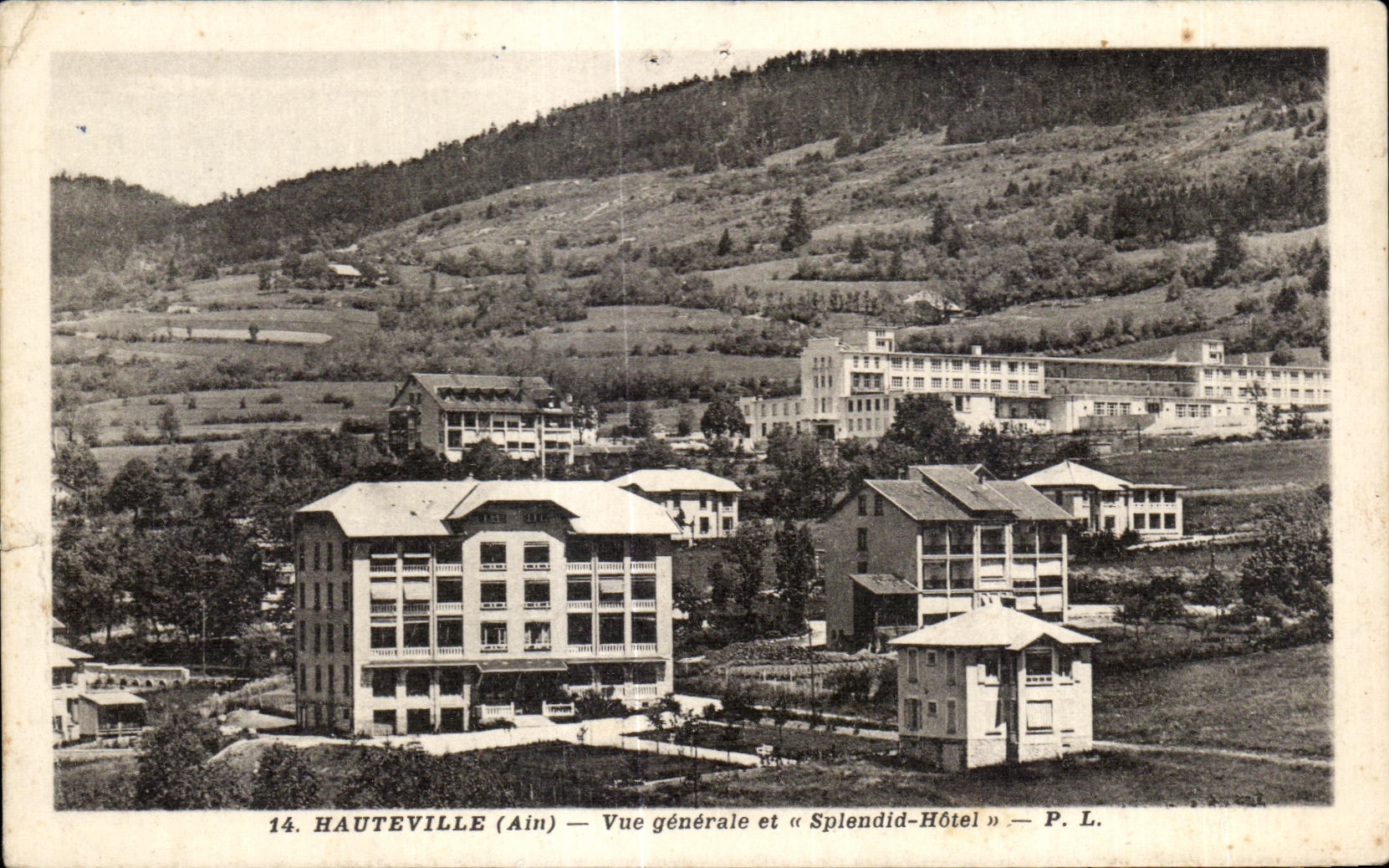 CPA Hauteville Ain Vue generale et Splendid Hotel
