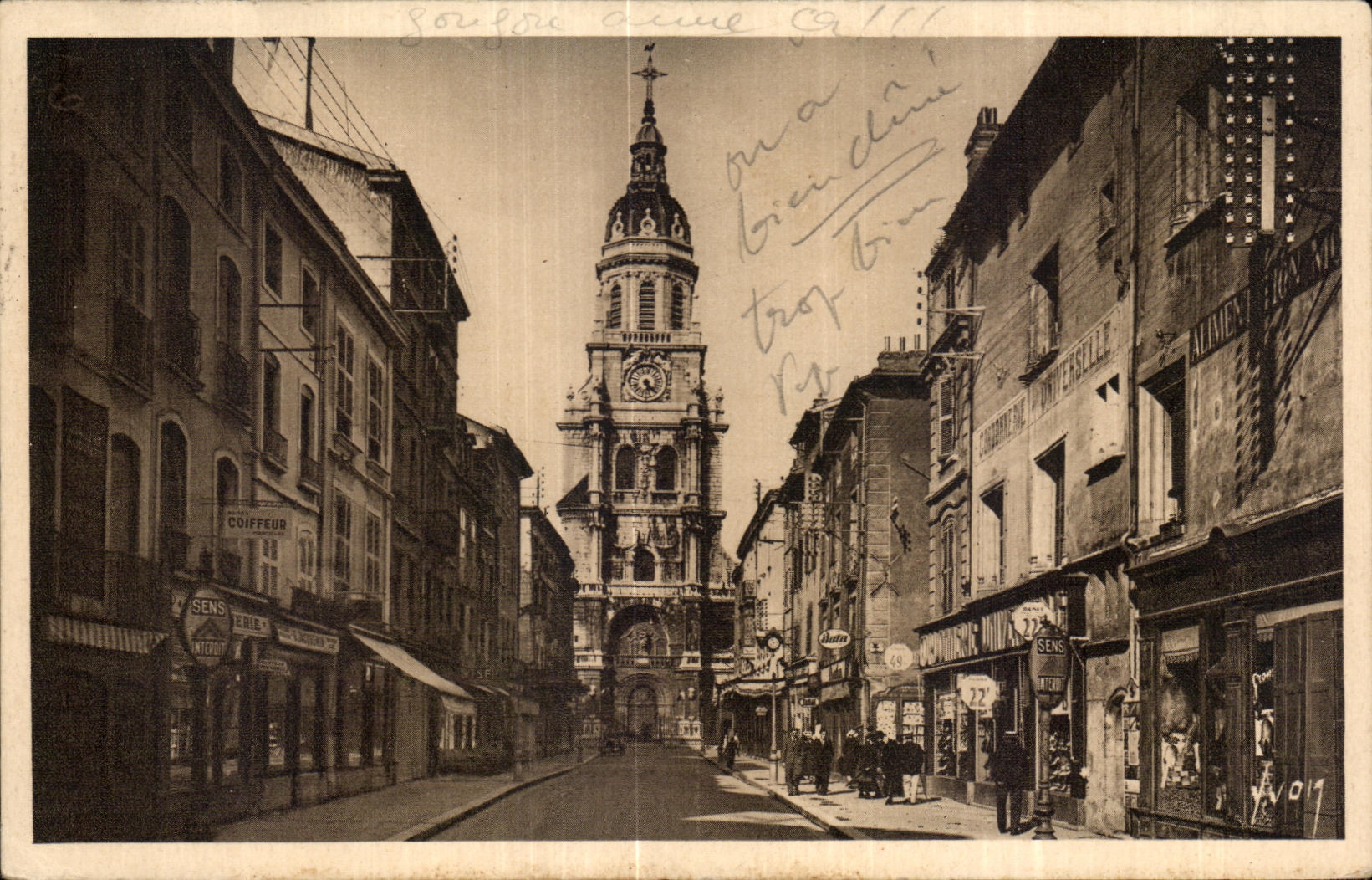 CPA Bourg en Bresse Ain Rue et Eglise Notre Dame 