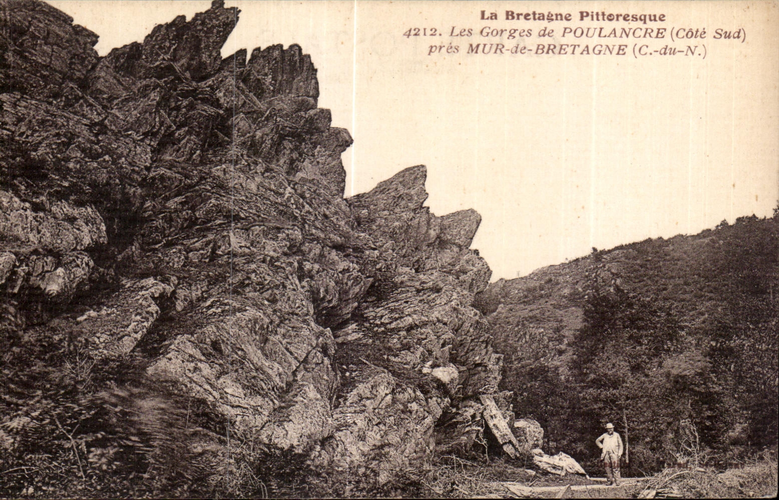 Les Gorges de POULANCRE (Côté Sud) — près MUR-de-BRETAGNE (C.-du-N.) — La Bretagne Pittoresque, n° 4212
