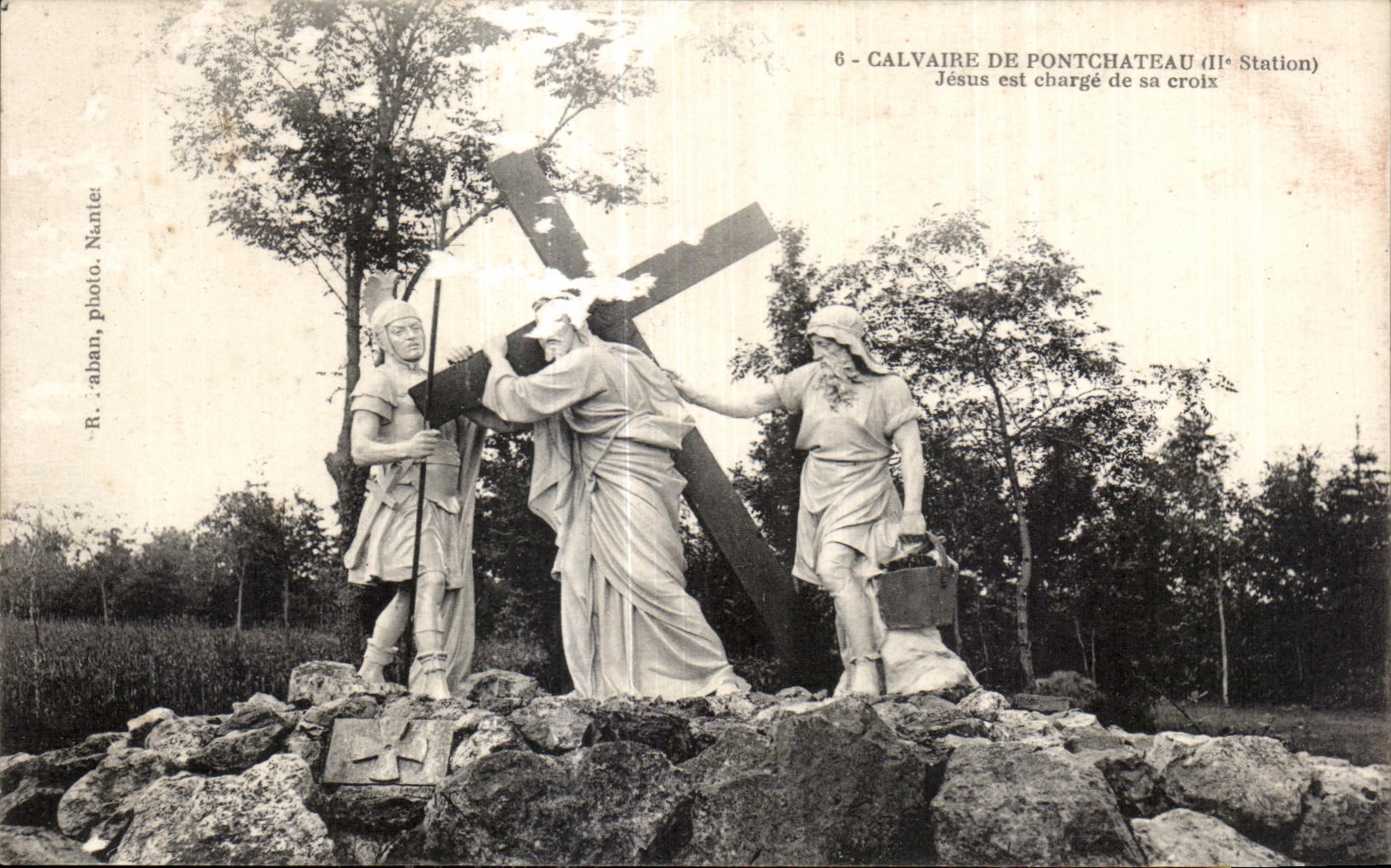 CPA Calvaire De Pontchateau Jeaus est charge de sa croix