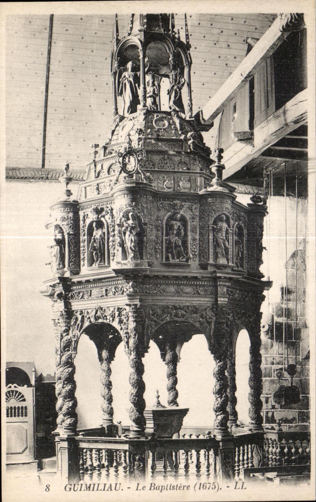 Guimiliau — Der Taufbau (1675) — LL