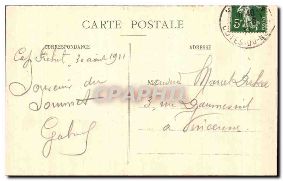 Cap Fréhel (C.-du-N.) — Le curieux Rocher de « la Fauconnière » aux assises régulières sapé sans relâche par la vague écumante — J. Rouxel, Dinan — Reverso