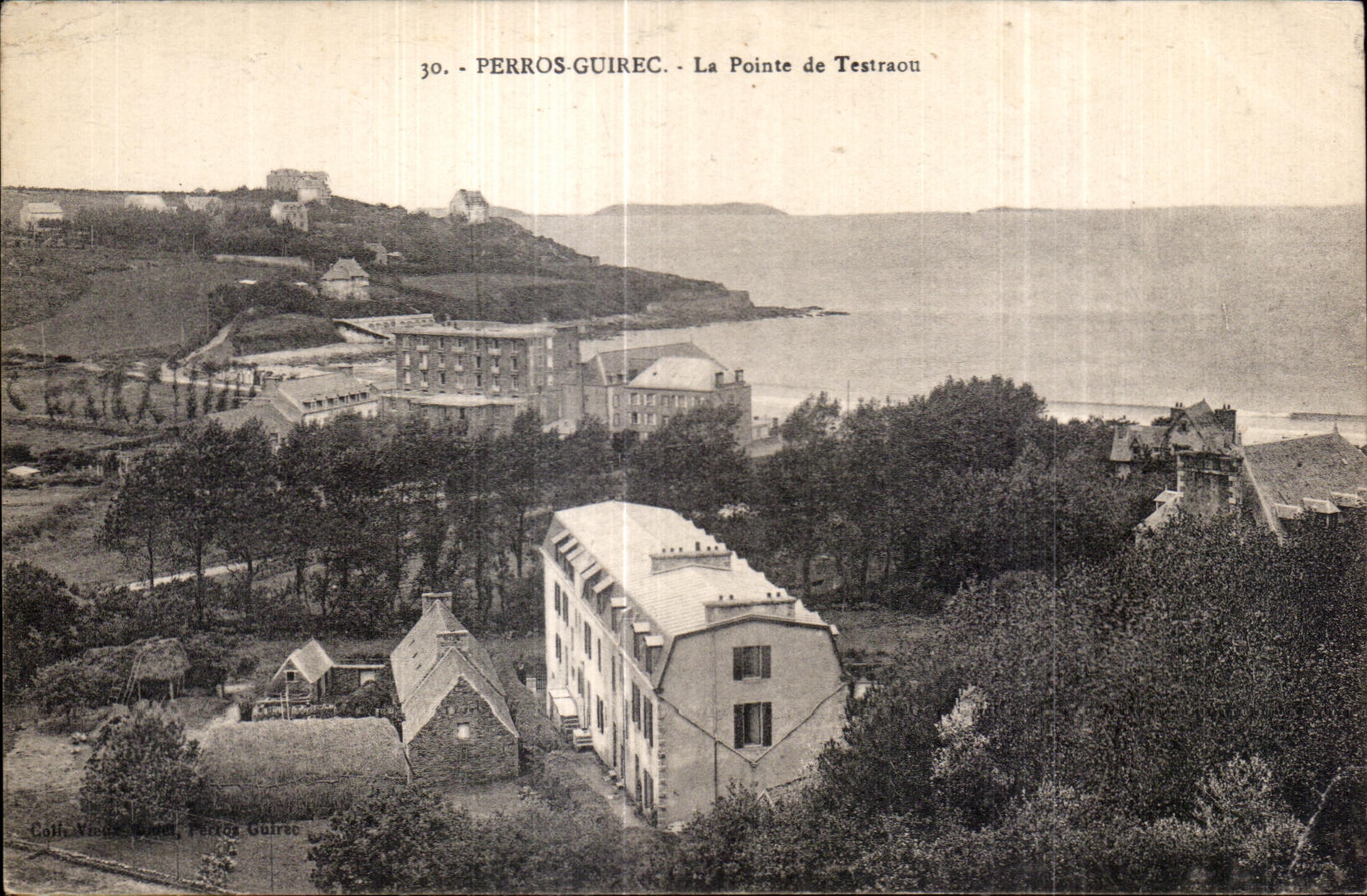 CPA Perros Guirec Plage La Pointe de Testraou