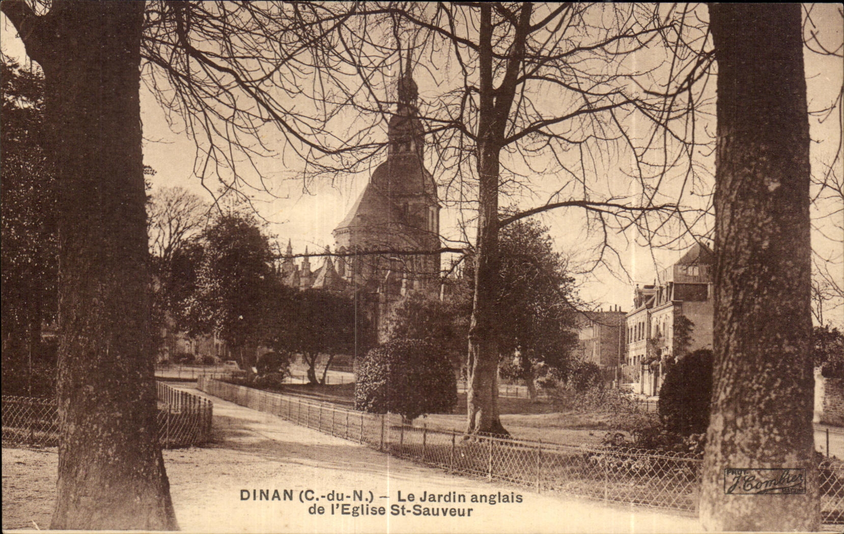 Dinan (C.-du-N.) — Le Jardin anglais de l'Église St-Sauveur — L'Éditeur L'Combier