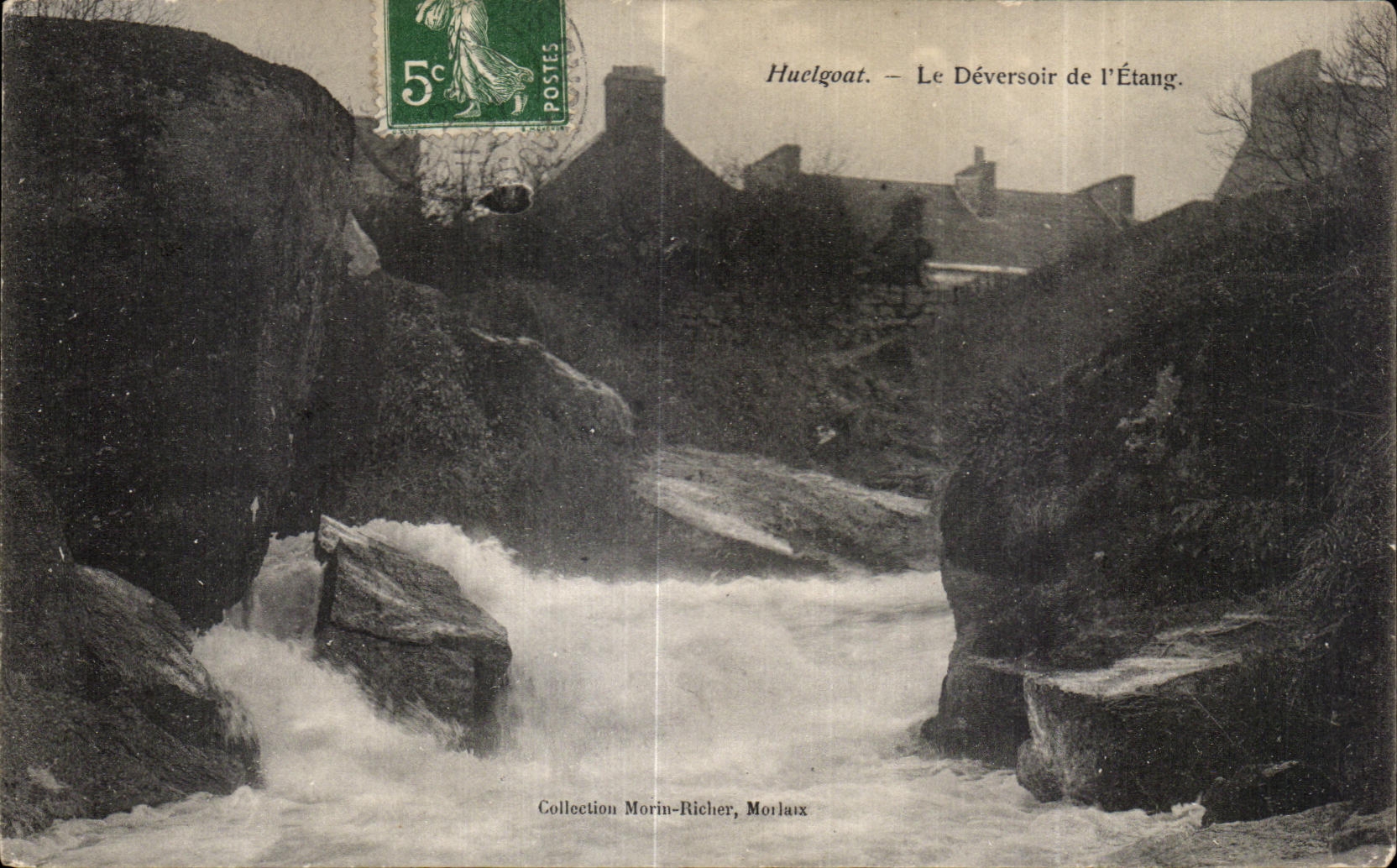 CPA Huelgoat Le Deversoir de I Etang