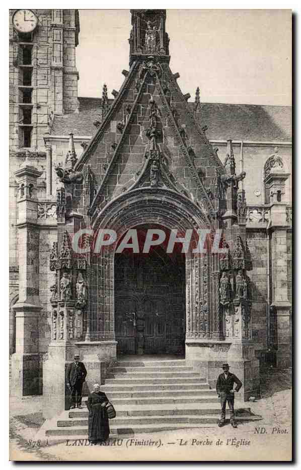 CPA Landivisiau (Finistere) Le Porche de I Eglise
