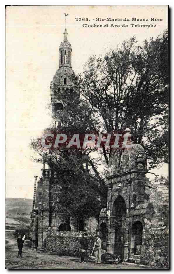 CPA Ste Marie du Menez Hom Clocher et Arc de Triomphe