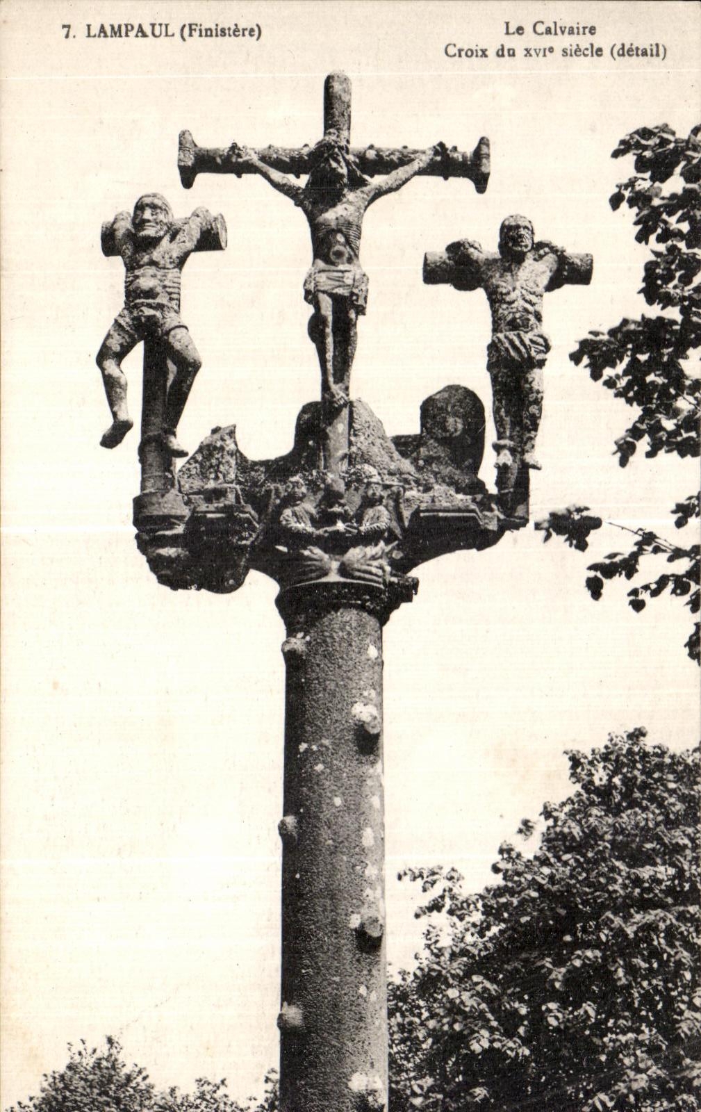 CPA Lampaul (Finistere) Le Calvaire Croix du