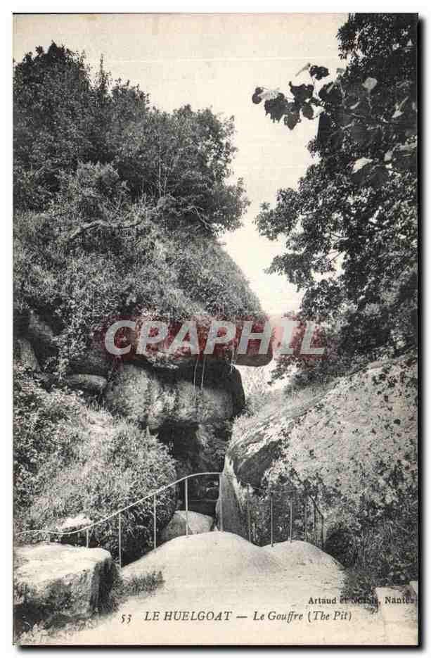 CPA Le Huelgoat Le Gouffre