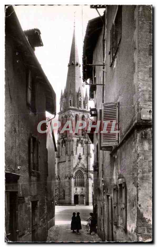 Aurillac — Une vieille rue et la Cathédrale — Édition Glaigny