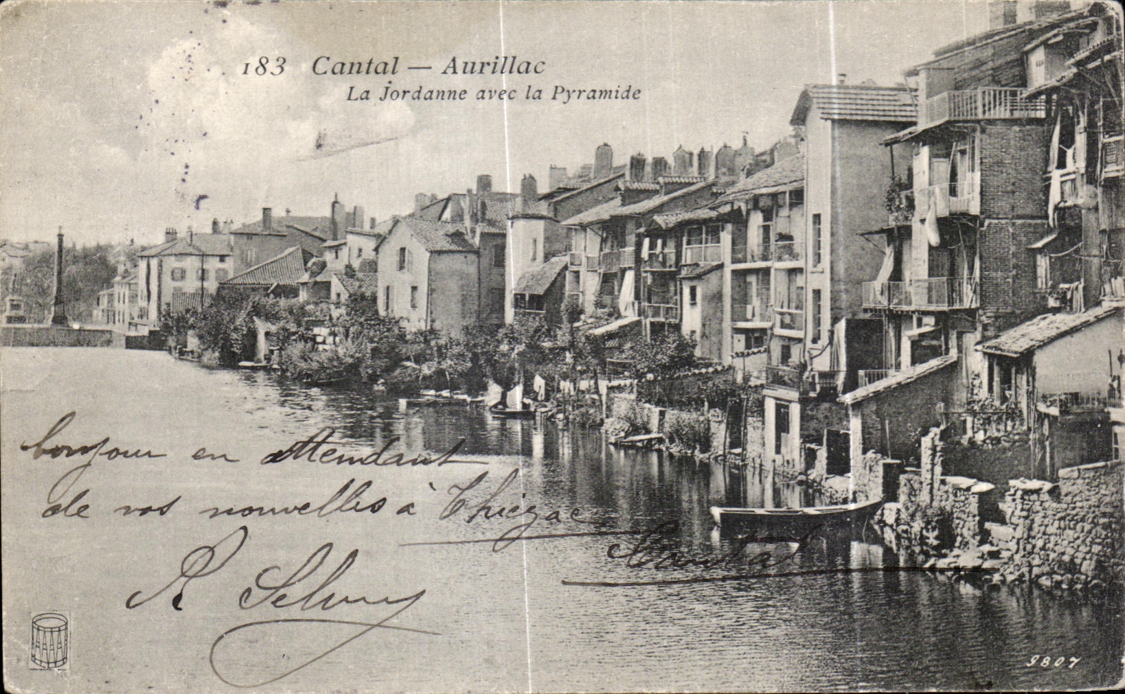 CPA Cantal Aurillac La jordanne avec la Pyramide