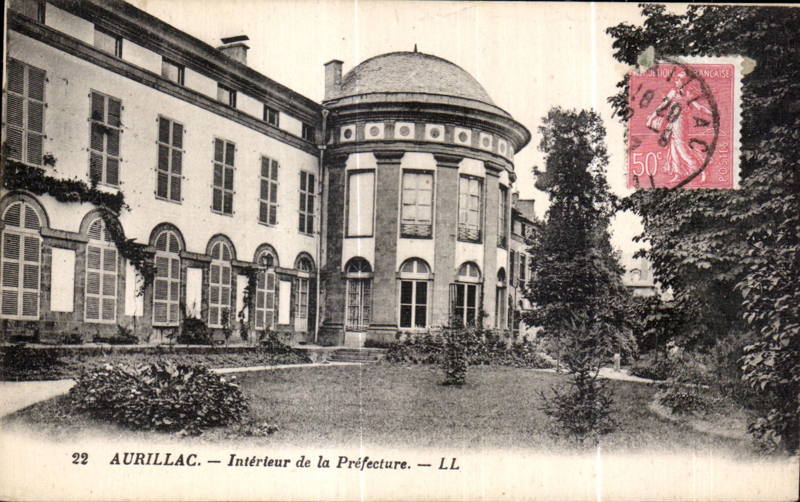 CPA Aurillac Interieur de la Prefecture
