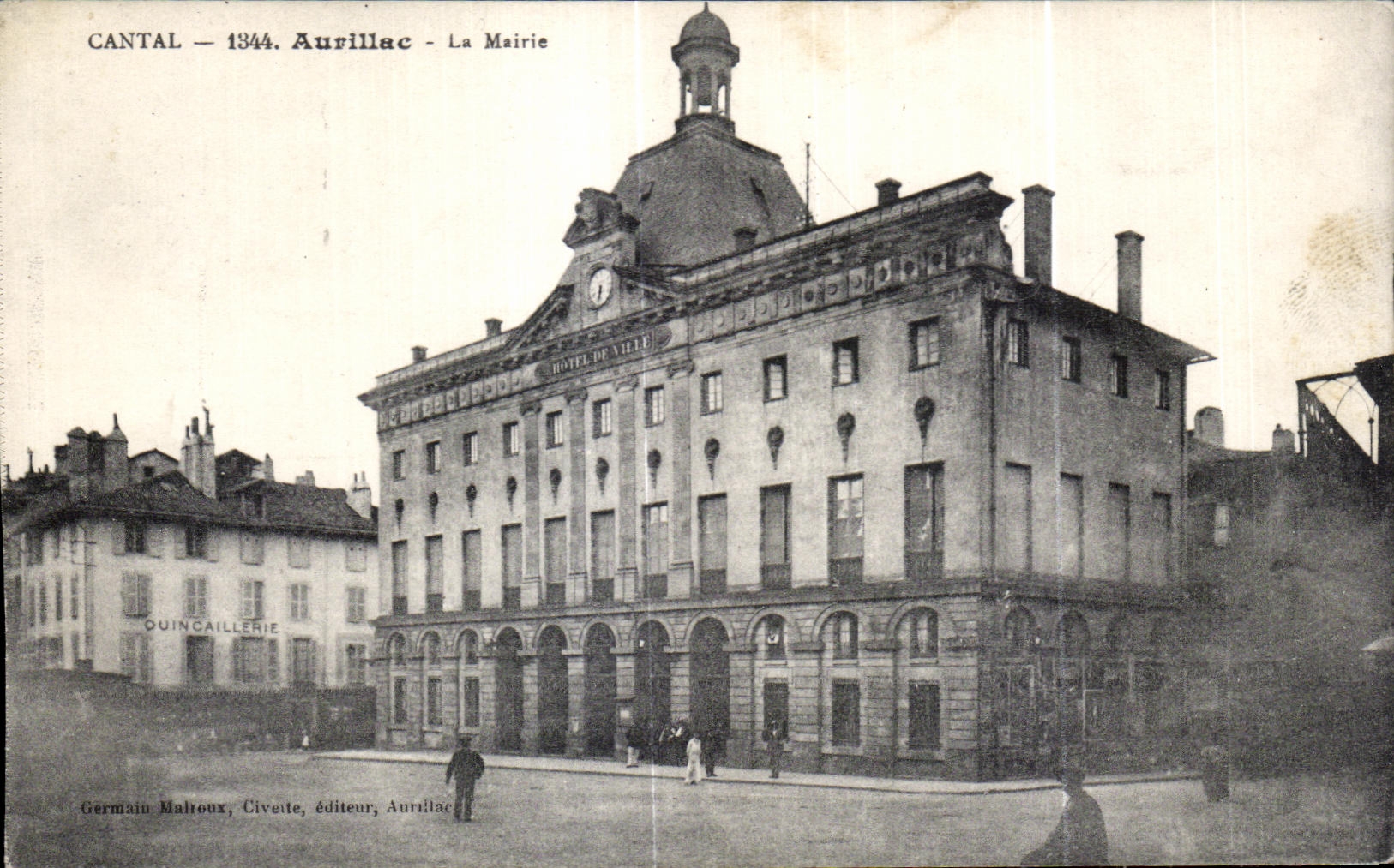 CPA Cantal Aurillac La Mairie