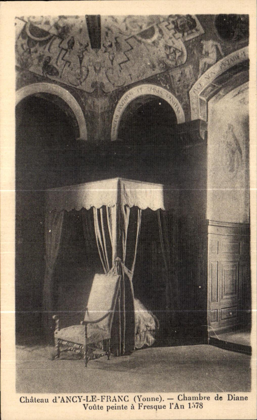CPA Chateau d Ancy le Franc Chambre de Diane Voute peinte a Fresque l An