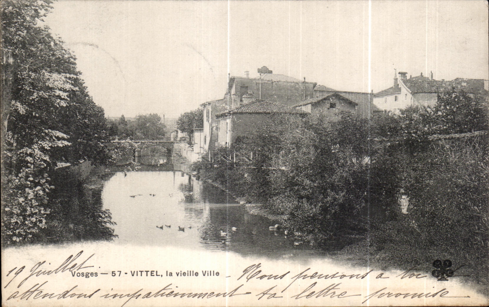 CPA Vosges Vittel la vieille Ville