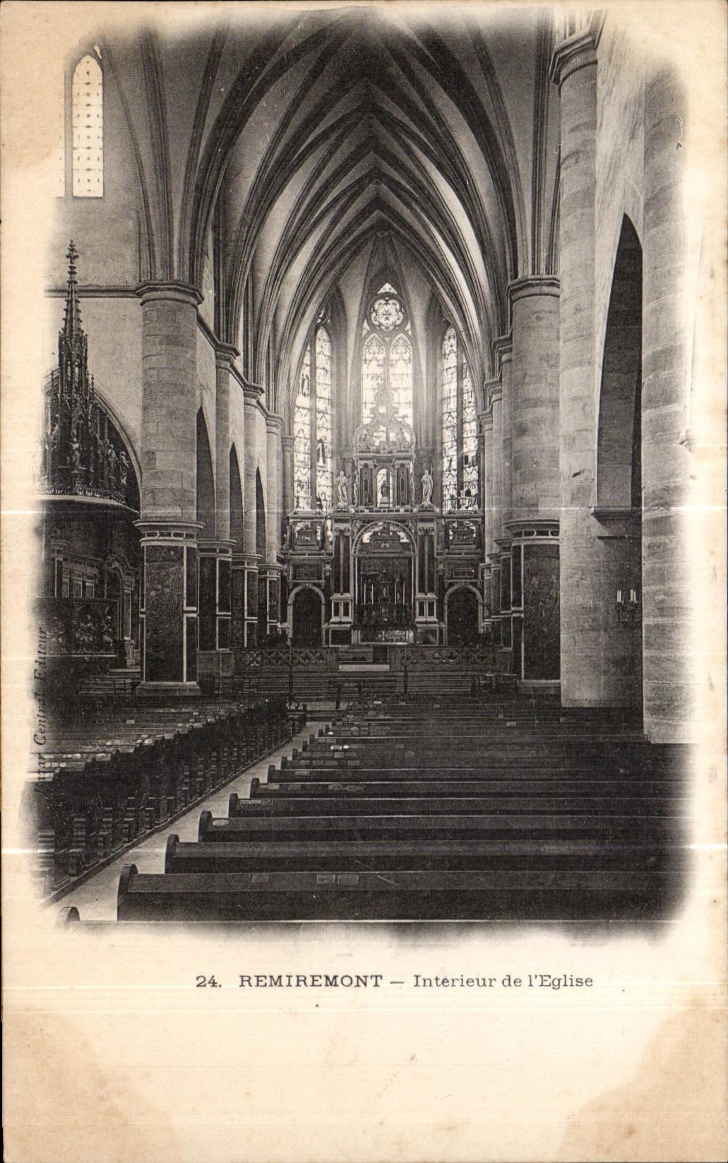 CPA Remiremont Interieur de L Eglise
