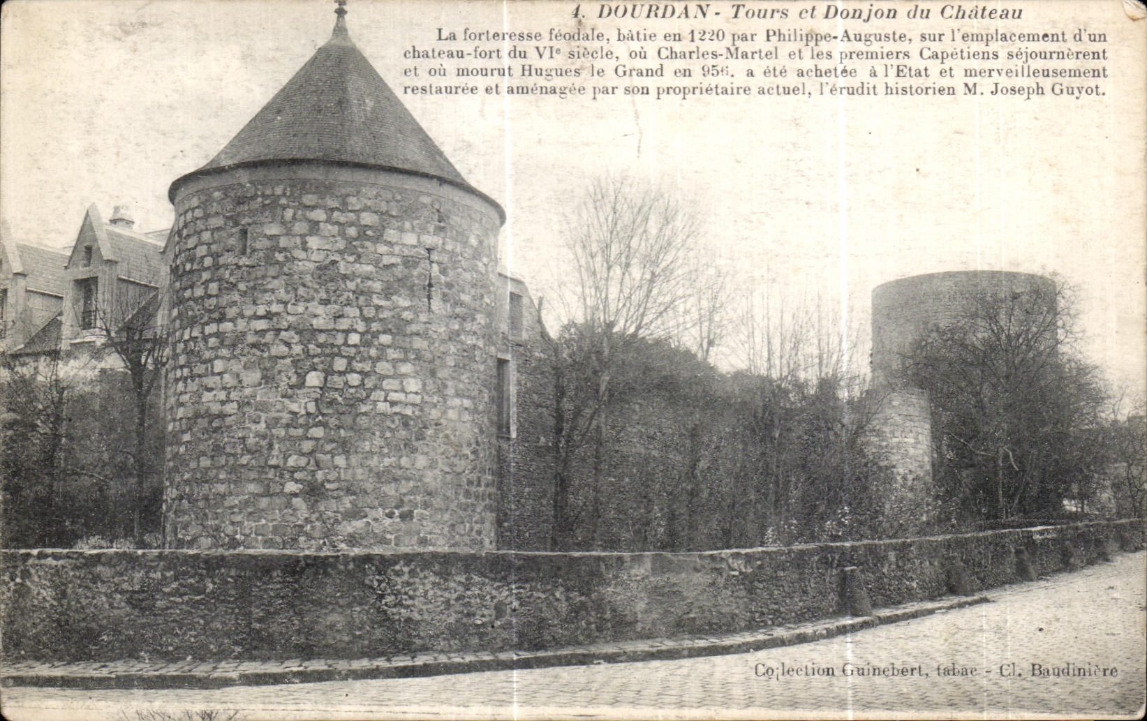 CPA Dourdan Tours et Donjon du Chateau La forteresse feodale batie par Philippe auguste 