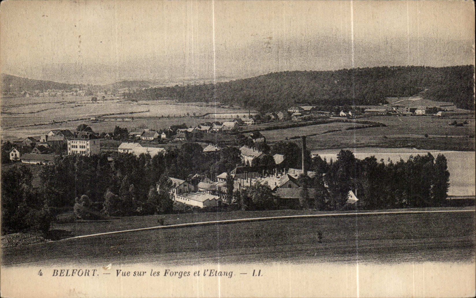 CPA Belfort Vue sur les Forges et I Etang