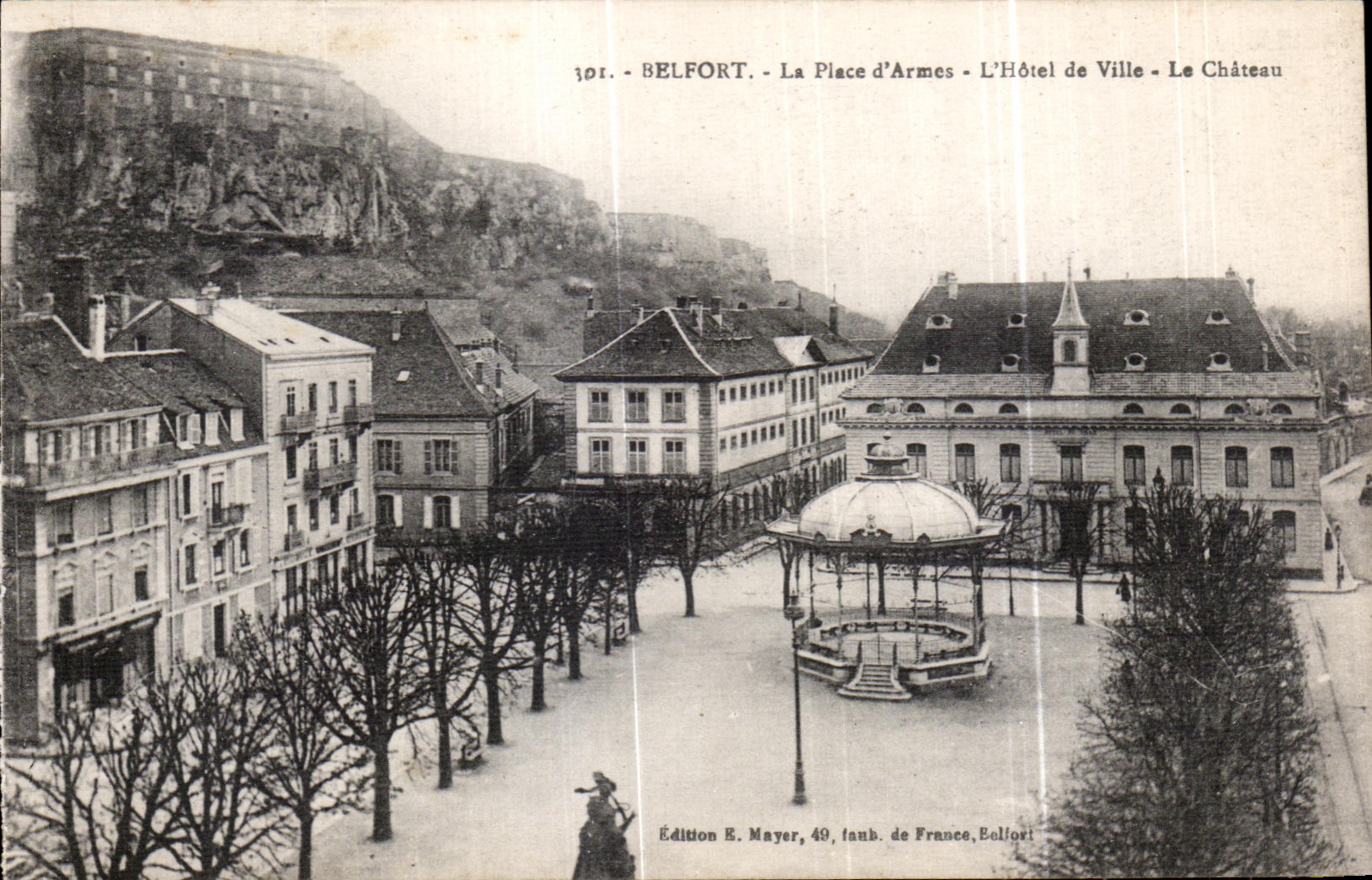 CPA Belfort La Place d Armes L Hotel de Ville Le Chateau