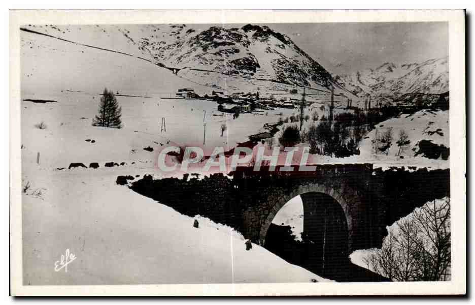 CPA Sports d Hiver au Col de Puymorens Pont et Village de Porte 