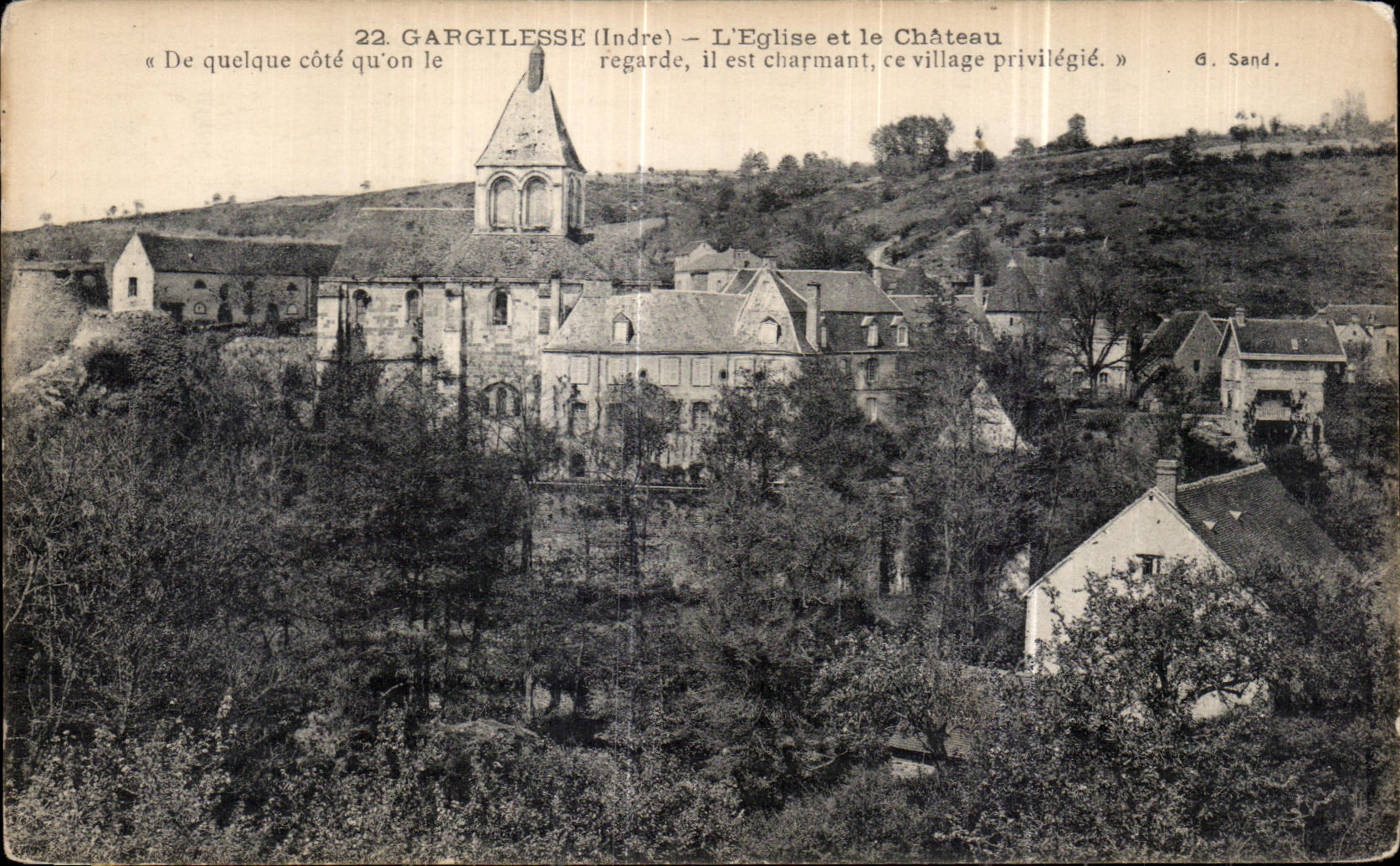 CPA Gargilesse L Eglise et le Chateau Regarde Il est Charmant
