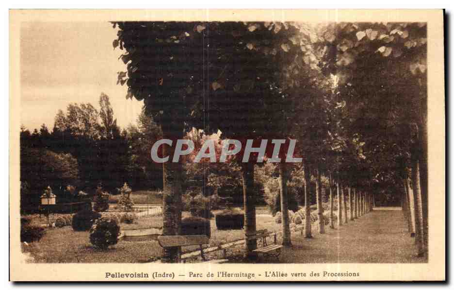 Pellevoisin (Indre) — Parc de l'Hermitage — L'Allée verte des Processions