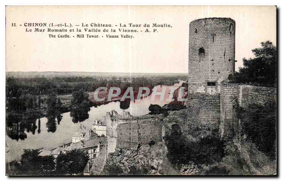 CPA Chinon Le Chateau La Tour du Moulin Le Mur Romain et la Vallee de la Vienne